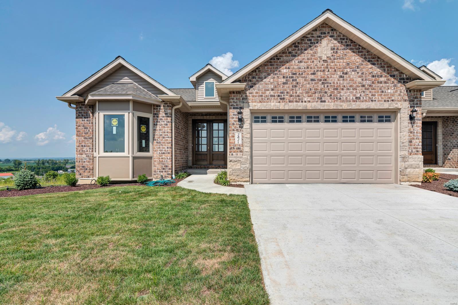 2427 Sunset Ridge Drive Columbia, IL 62236 - Photo 4 of 6