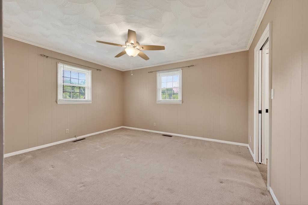 348 Greystone Road Marion, VA 24354 - Photo 27 of 56 Gallery Image 27