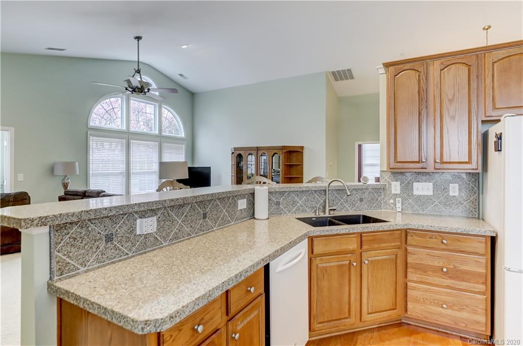 2312 Jade Lane Fort Mill, SC 29708 - Photo 10 of 32