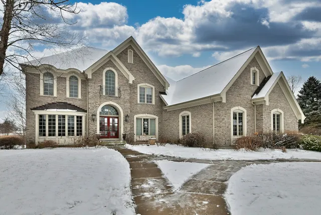 $850,000 | 40W439 East Laura Ingalls Wilder Road, St. Charles, IL 60175