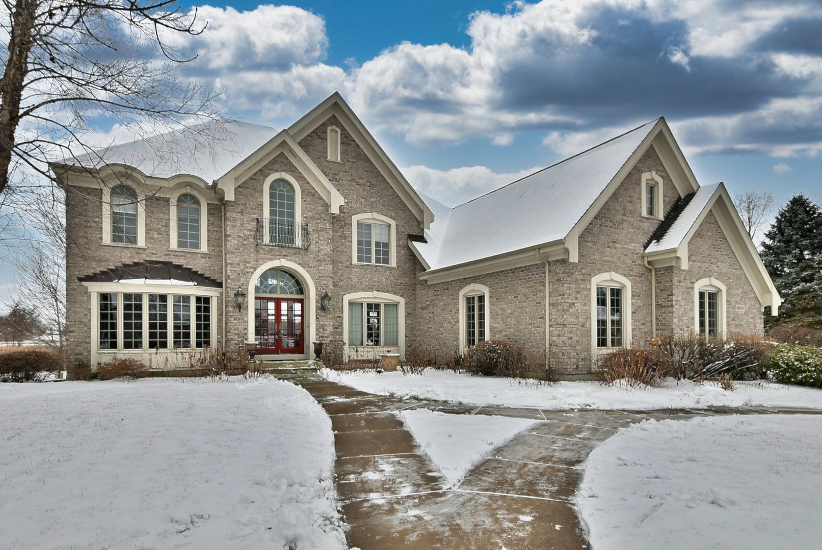 40W439 East Laura Ingalls Wilder Road St. Charles, IL 60175 - Photo 2 of 64