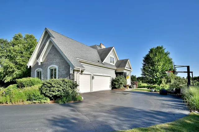 $850,000 | 40W439 East Laura Ingalls Wilder Road, St. Charles, IL 60175