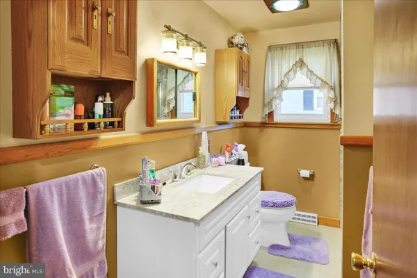 $245,000 | 504 East Linden Street, Fleetwood, PA 19522