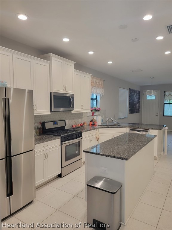 5713 Colony Road Lithia, FL 33547 - Photo 2 of 9 Gallery Image 2