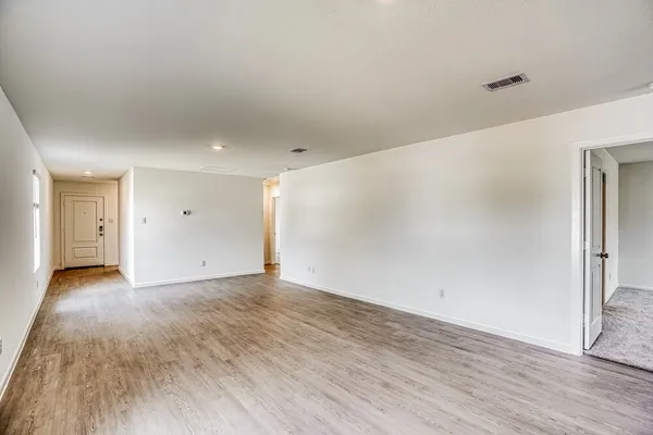 $2,085 | 15231 Abella Drive, Conroe, TX 77316