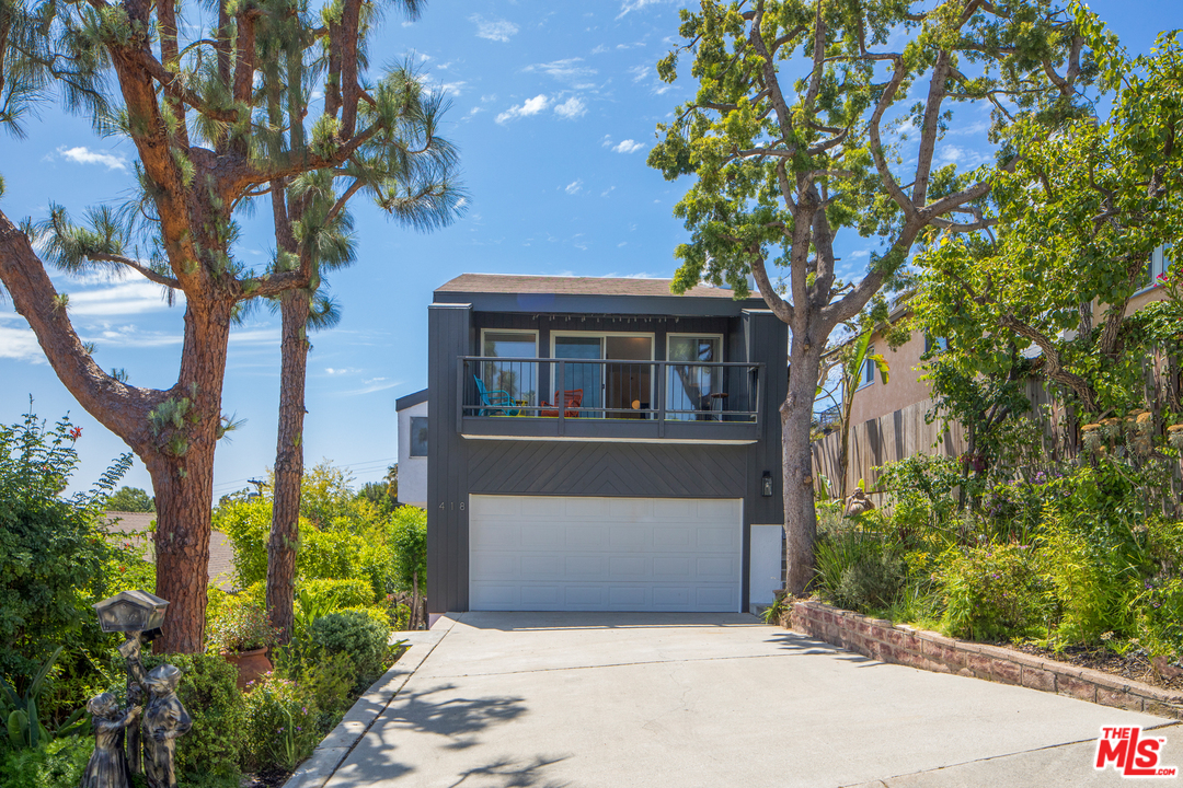 418 Talbert Street Playa del Rey, CA 90293 - Photo 2 of 48