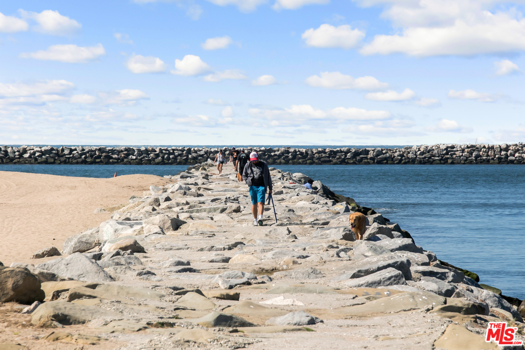 418 Talbert Street Playa del Rey, CA 90293 - Photo 44 of 48