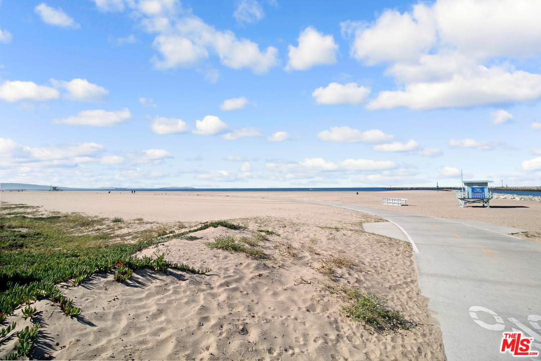 418 Talbert Street Playa del Rey, CA 90293 - Photo 45 of 48