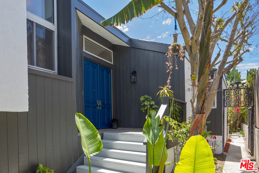 418 Talbert Street Playa del Rey, CA 90293 - Photo 7 of 48