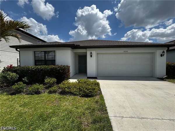 $2,200 | 16056 Enclaves Cove Drive, North Fort Myers, FL 33917