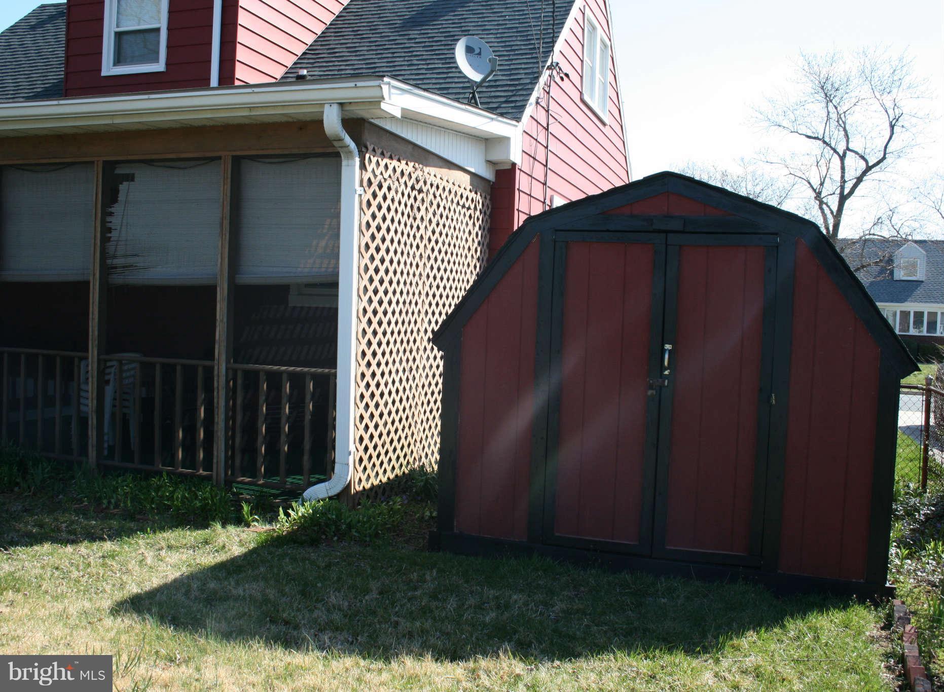 1822 Ridgewick Road Glen Burnie, MD 21061 - Photo 22 of 29 Exterior (Rear)