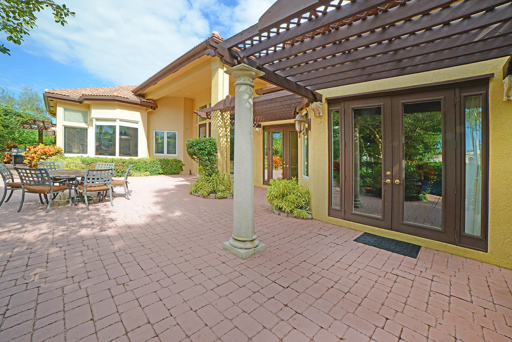 7003 Mandarin Drive Boca Raton, FL 33433 - Photo 34 of 40 AK2_0692A