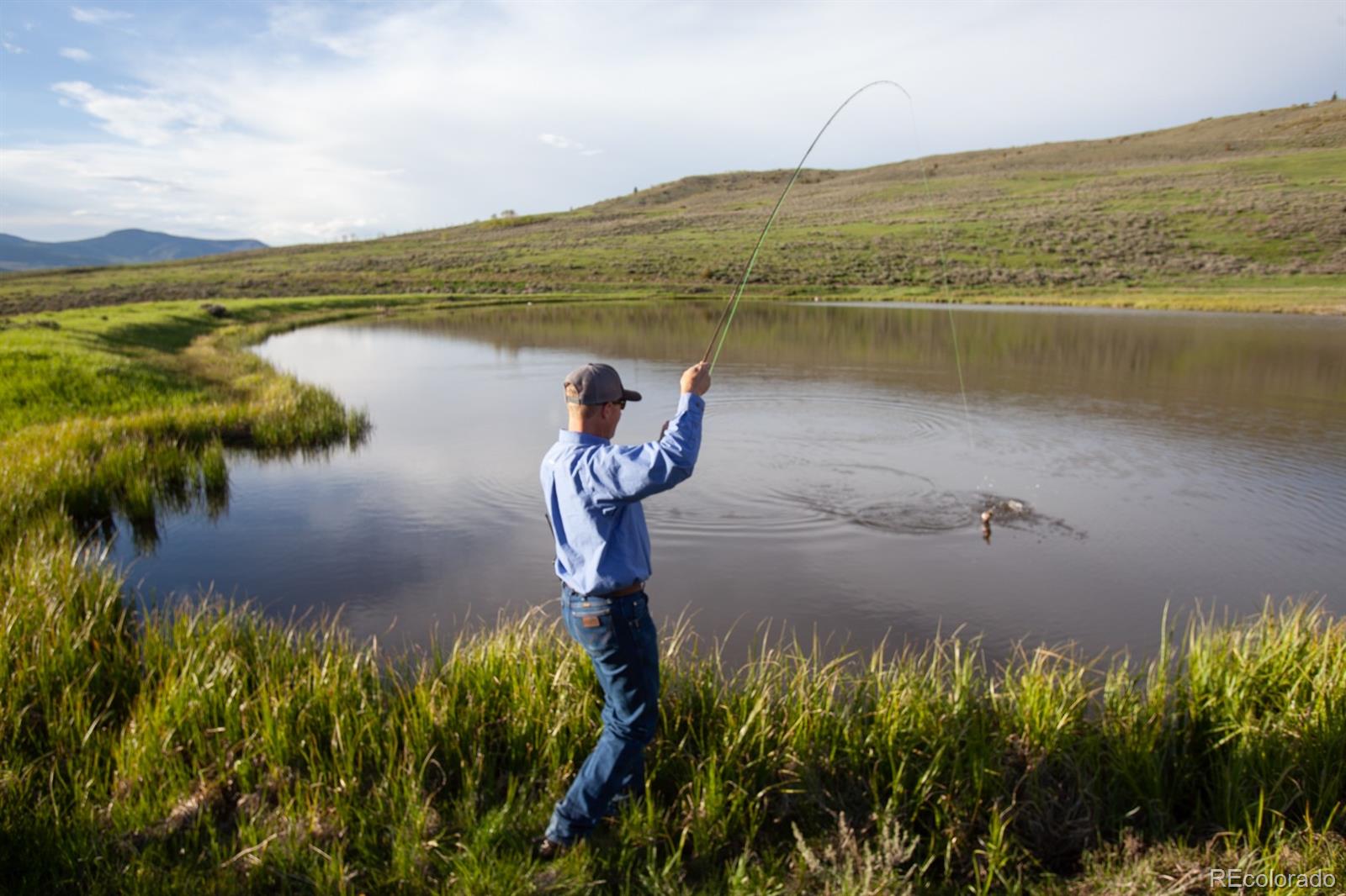 34755 Long Ridge Drive Toponas, CO 80479 - Photo 4 of 40 a view of a lake from a yard