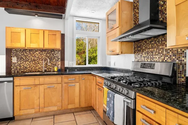 $1,319,000 | 14 Morehouse Drive, Watsonville, CA 95076