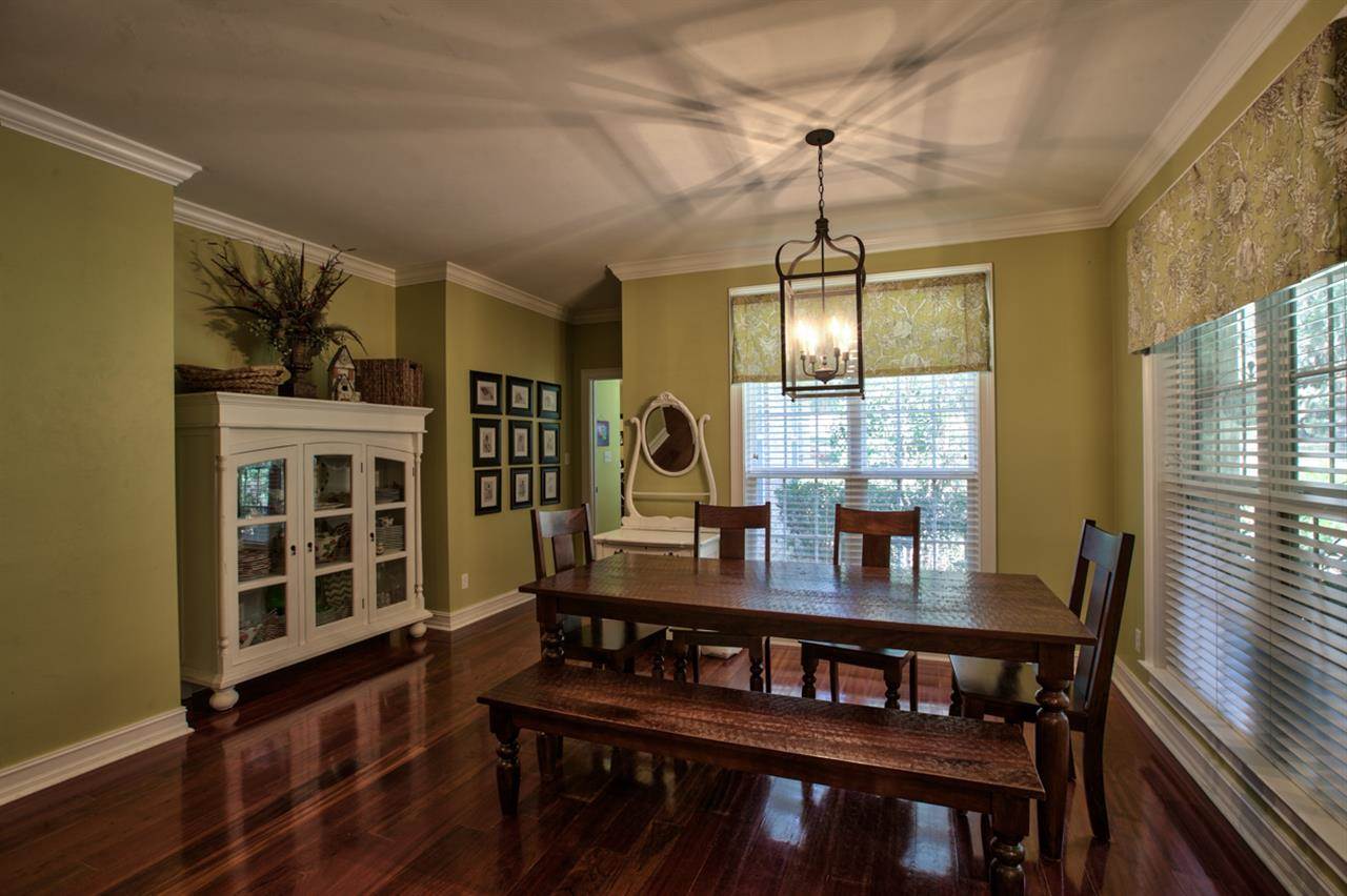 10992 Luna Point Road Tallahassee, FL 32312 - Photo 15 of 25 Gallery Image 15