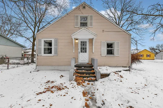 $199,999 | 1031 17th Avenue North, St. Cloud, MN 56303