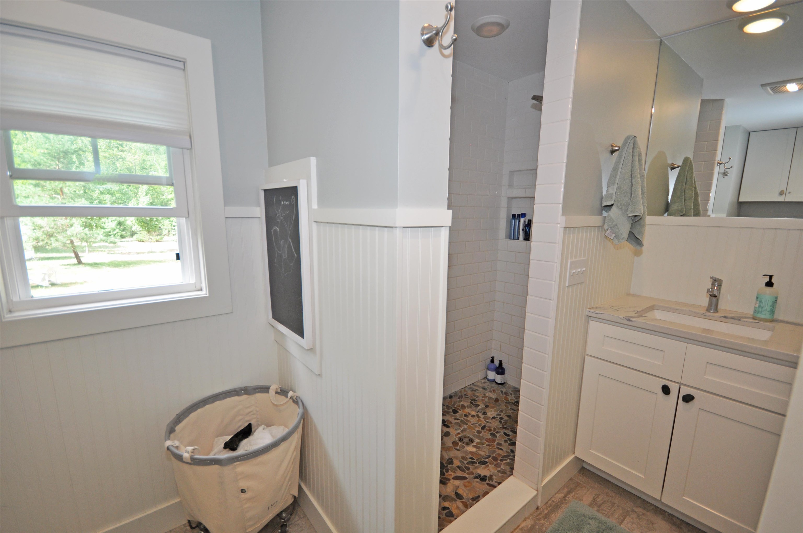 7076 South Dunns Farm Road Maple City, MI 49664 - Photo 18 of 32 1925771-ed2c0d6b-5d66-4161-8cd0-32bc7cab25eb.JPG