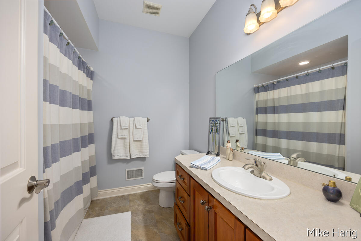 3012 Hunters Drive Jenison, MI 49428 - Photo 24 of 49 3012-Hunters_028