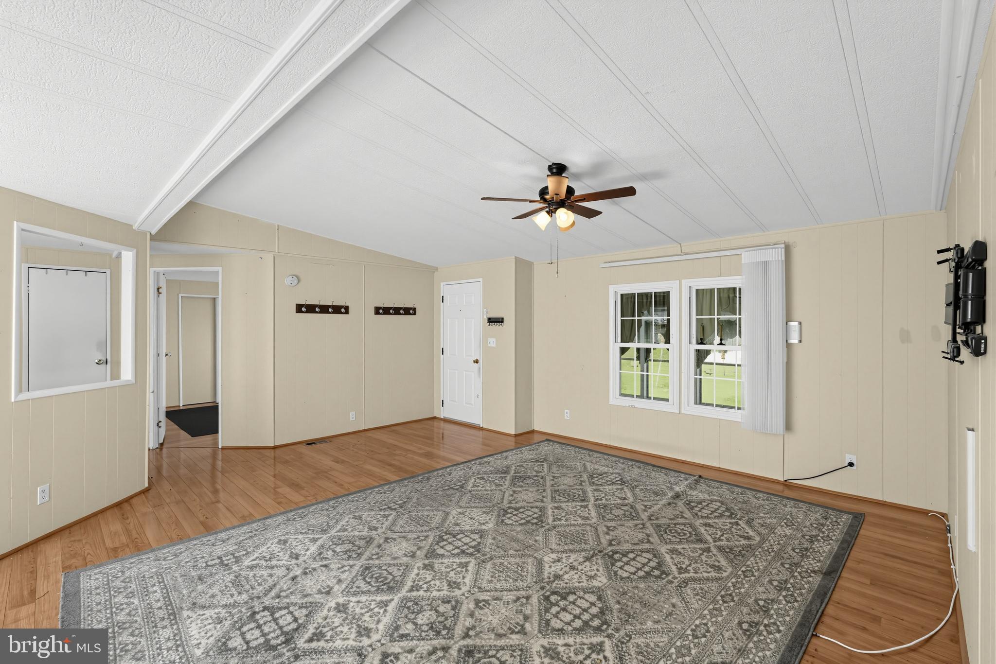322 Running Brook Road North Wales, PA 19454 - Photo 4 of 28 Gallery Image 4