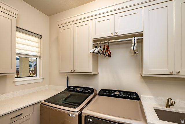 1283 North Gallen Road Santa Clara, UT 84765 - Photo 27 of 103 Laundry room featuring cabinet space and washer and dryer