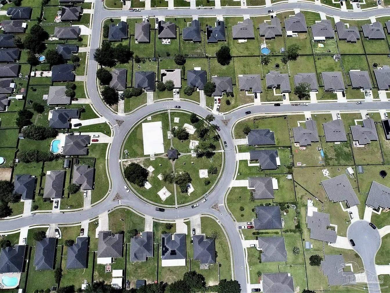 1648 Slate Drive Cantonment, FL 32533 - Photo 16 of 31