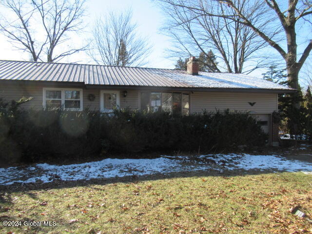 31 Evans Road Malta, NY 12019 - Photo 2 of 16 IMG_7753