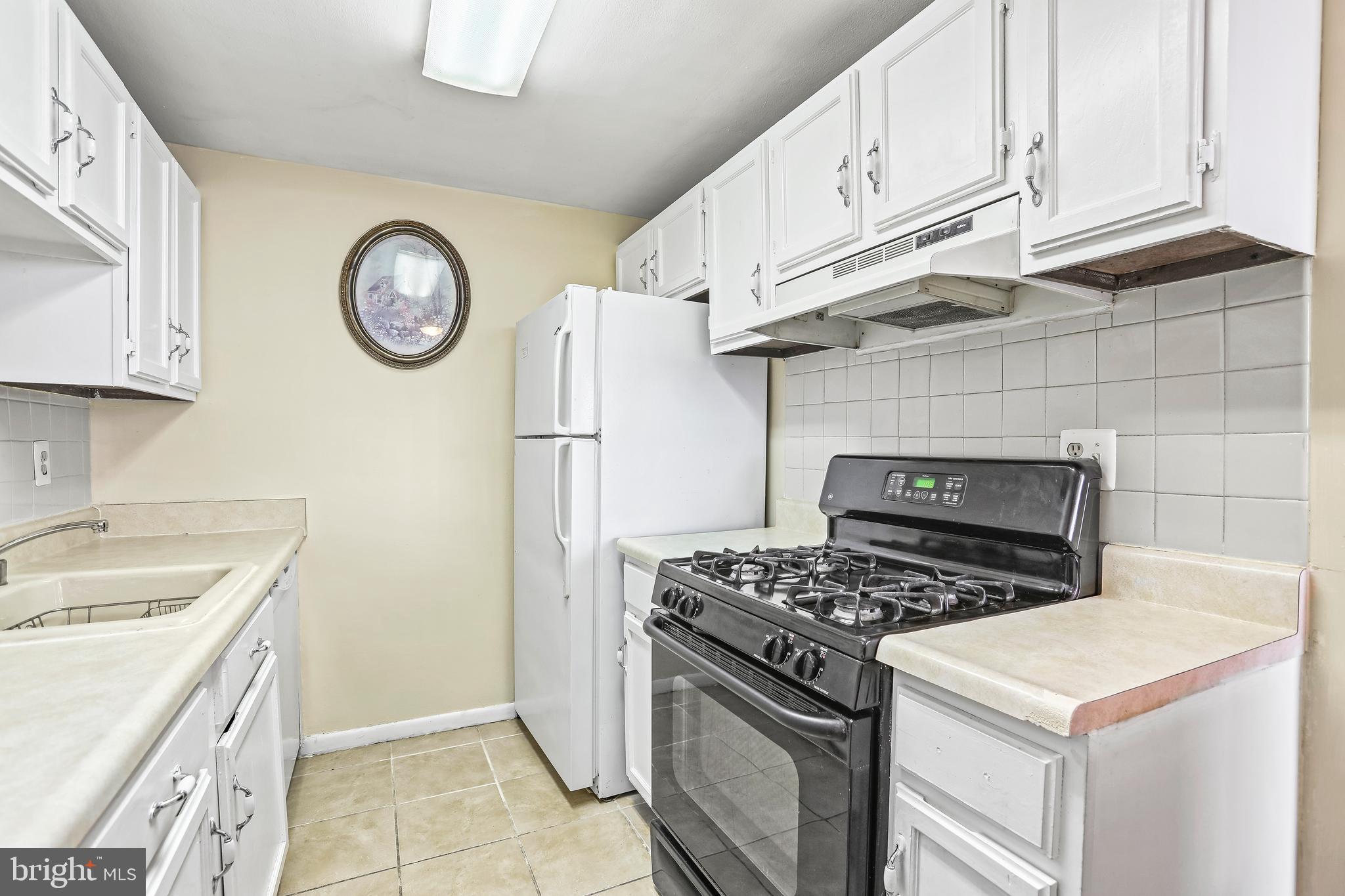 4600 Duke Street, Unit 1017 Alexandria, VA 22304 - Photo 10 of 15