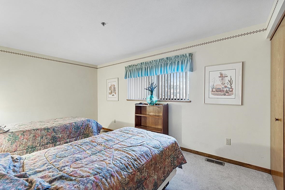 9 Overlook Drive, Unit E Atkinson, NH 03811 - Photo 25 of 34