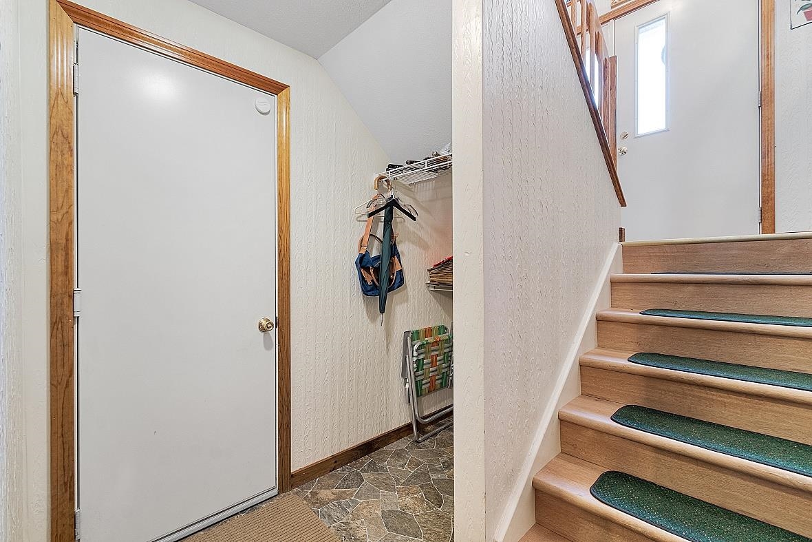 9 Overlook Drive, Unit E Atkinson, NH 03811 - Photo 33 of 34