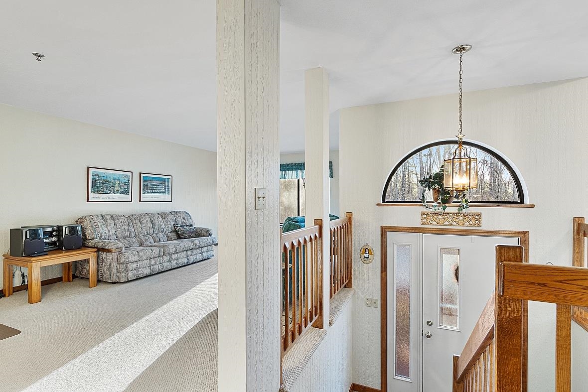 9 Overlook Drive, Unit E Atkinson, NH 03811 - Photo 8 of 34