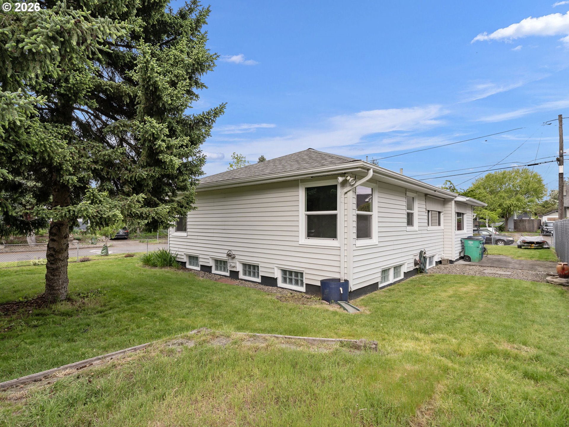 7060 Northeast Davis Street Portland, OR 97213 - Photo 21 of 21