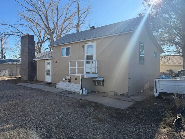 $99,977 | 405 Utah Street, Medicine Bow, WY 82329