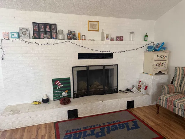 $99,977 | 405 Utah Street, Medicine Bow, WY 82329