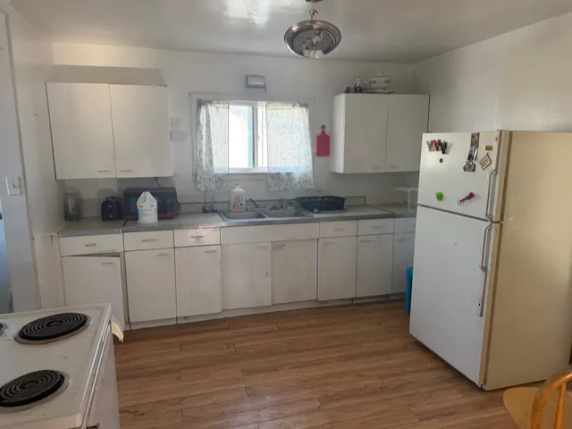 $99,977 | 405 Utah Street, Medicine Bow, WY 82329