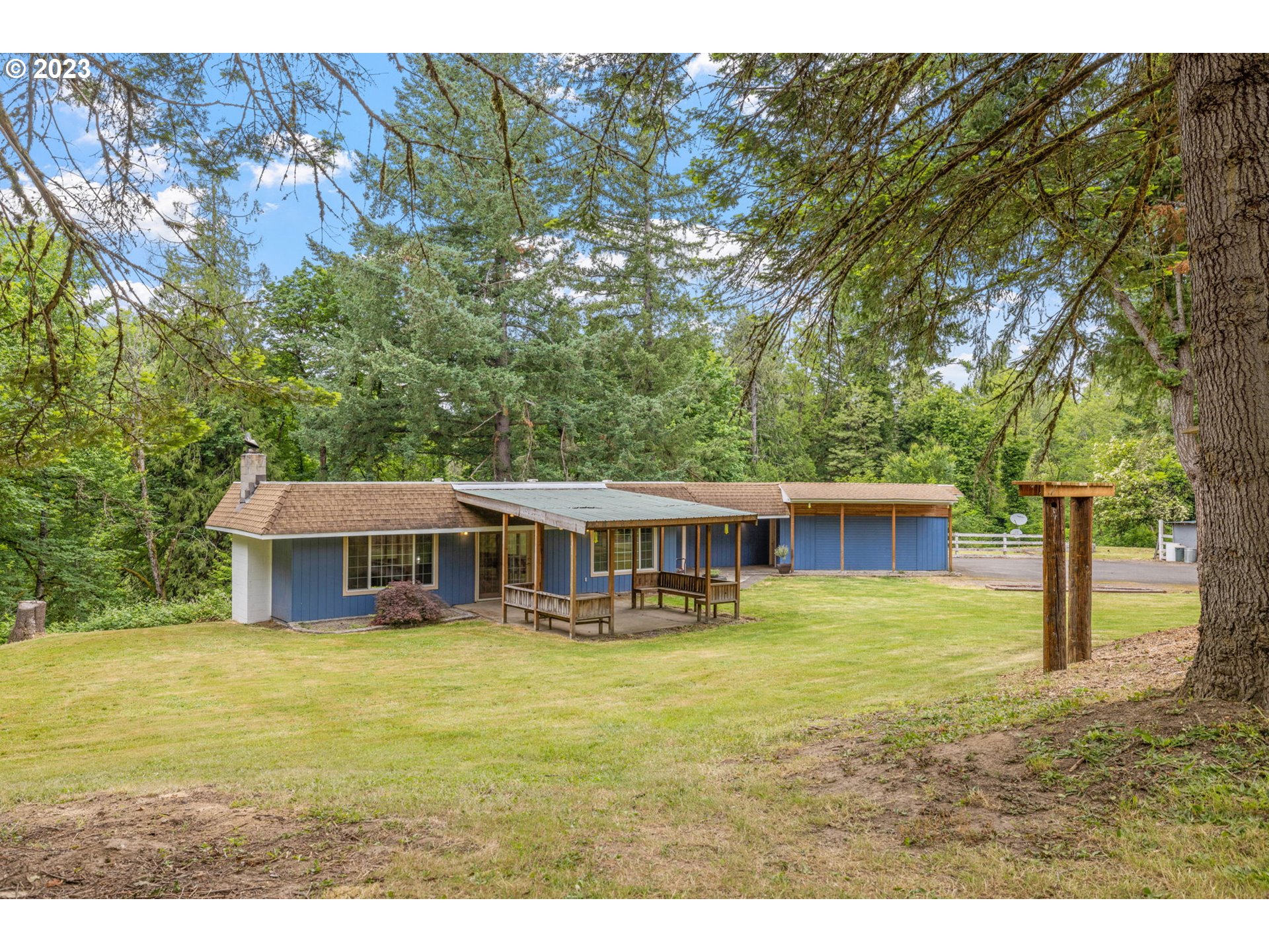 16166 South Thayer Road Oregon City, OR 97045 - Photo 2 of 46 Gallery Image 2