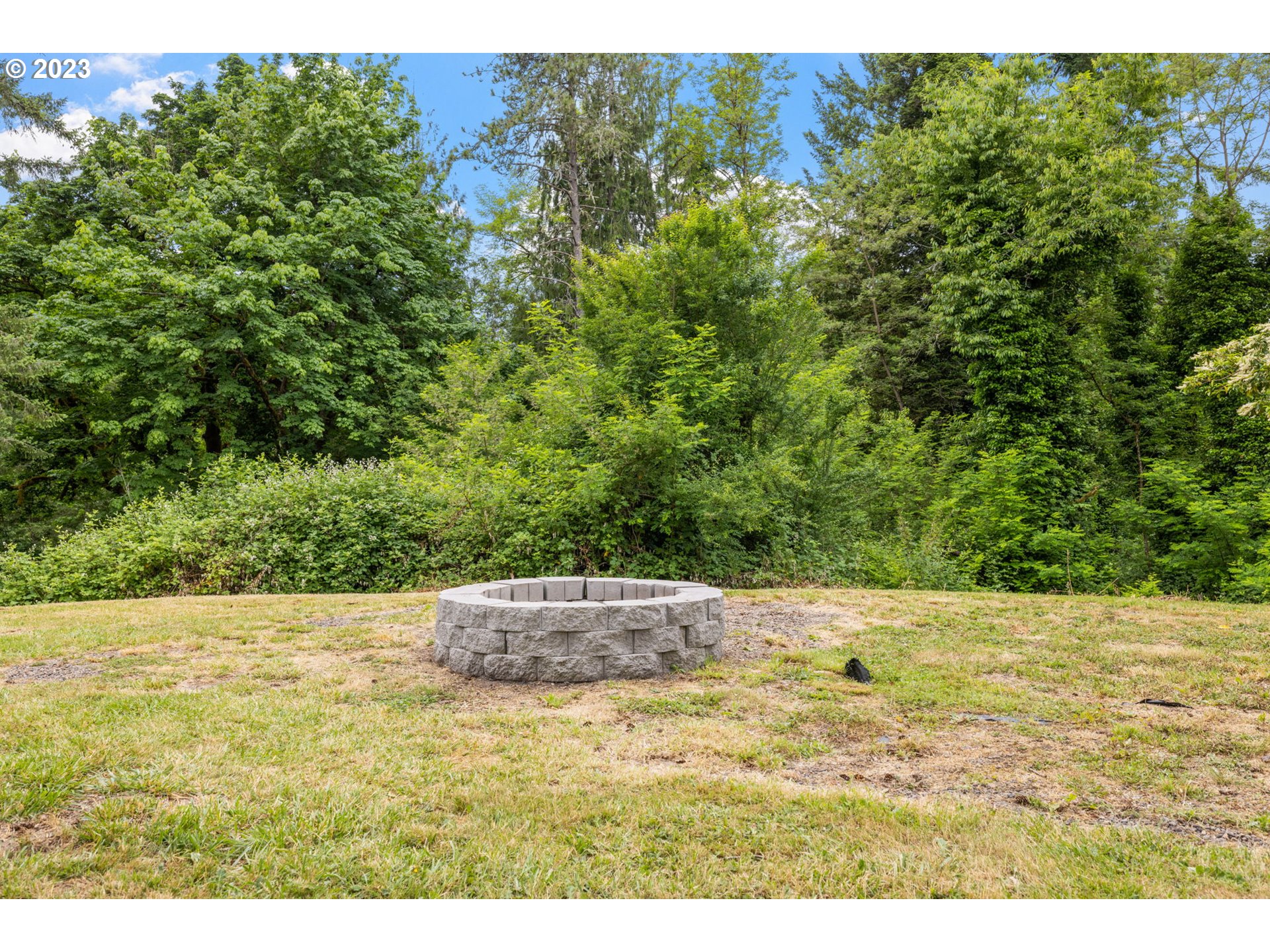 16166 South Thayer Road Oregon City, OR 97045 - Photo 44 of 46 Fire Pit