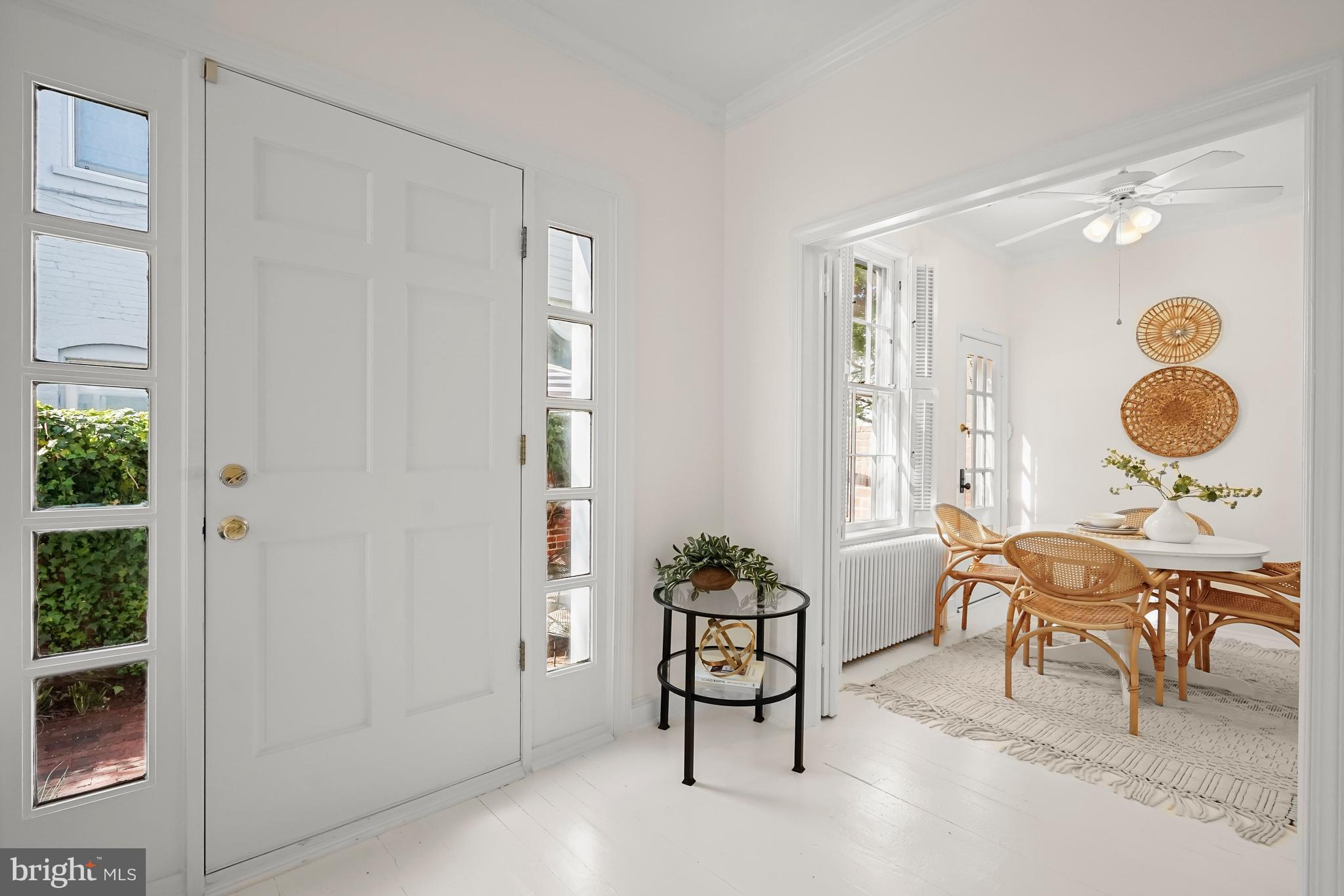 1654 34th Street Northwest Washington, DC 20007 - Photo 5 of 18 Entry area