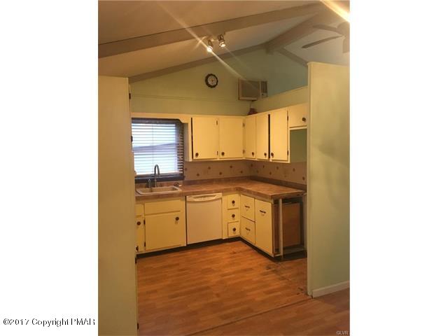 2704 Long Pond Road Long Pond, PA 18334 - Photo 13 of 18 13