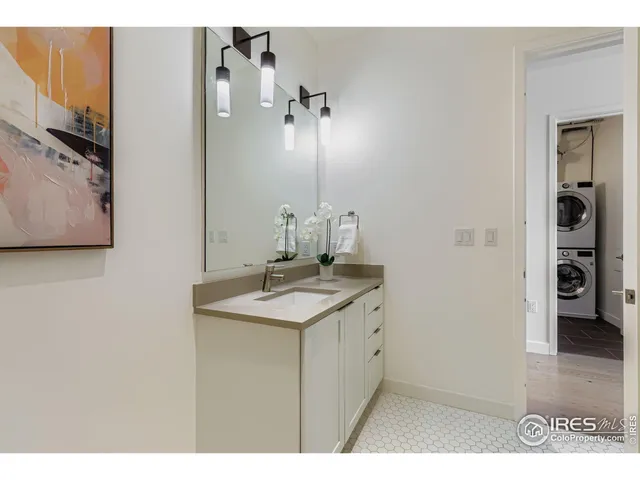 $929,900 | 1750 Wewatta Street, Unit 1821, Denver, CO 80202