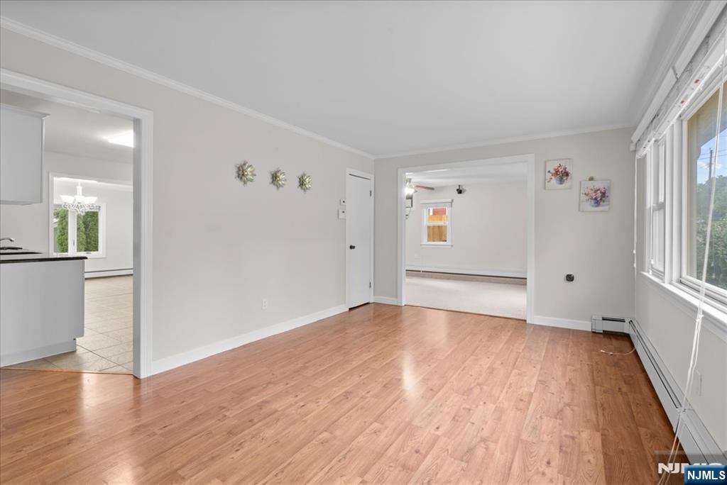 40 Hunterdon Road West Orange, NJ 07052 - Photo 4 of 29