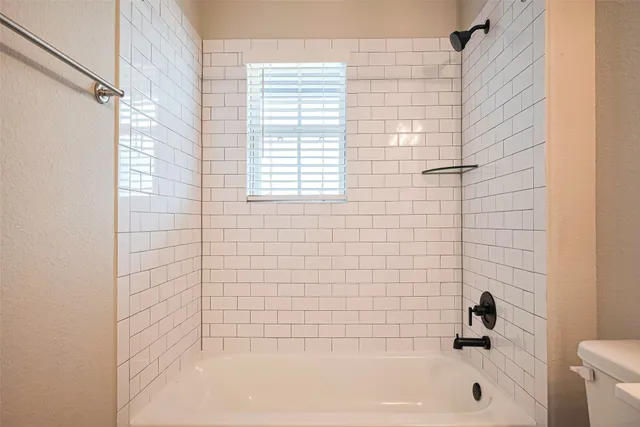 $299,990 | 312 Palero Path, Brookshire, TX 77423