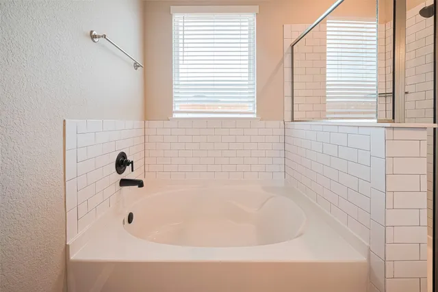 $299,990 | 312 Palero Path, Brookshire, TX 77423