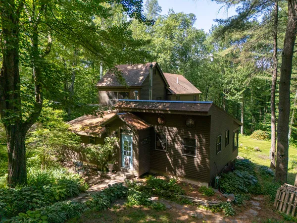 $585,000 | 183 Quaker City Road, Charlestown, NH 03603