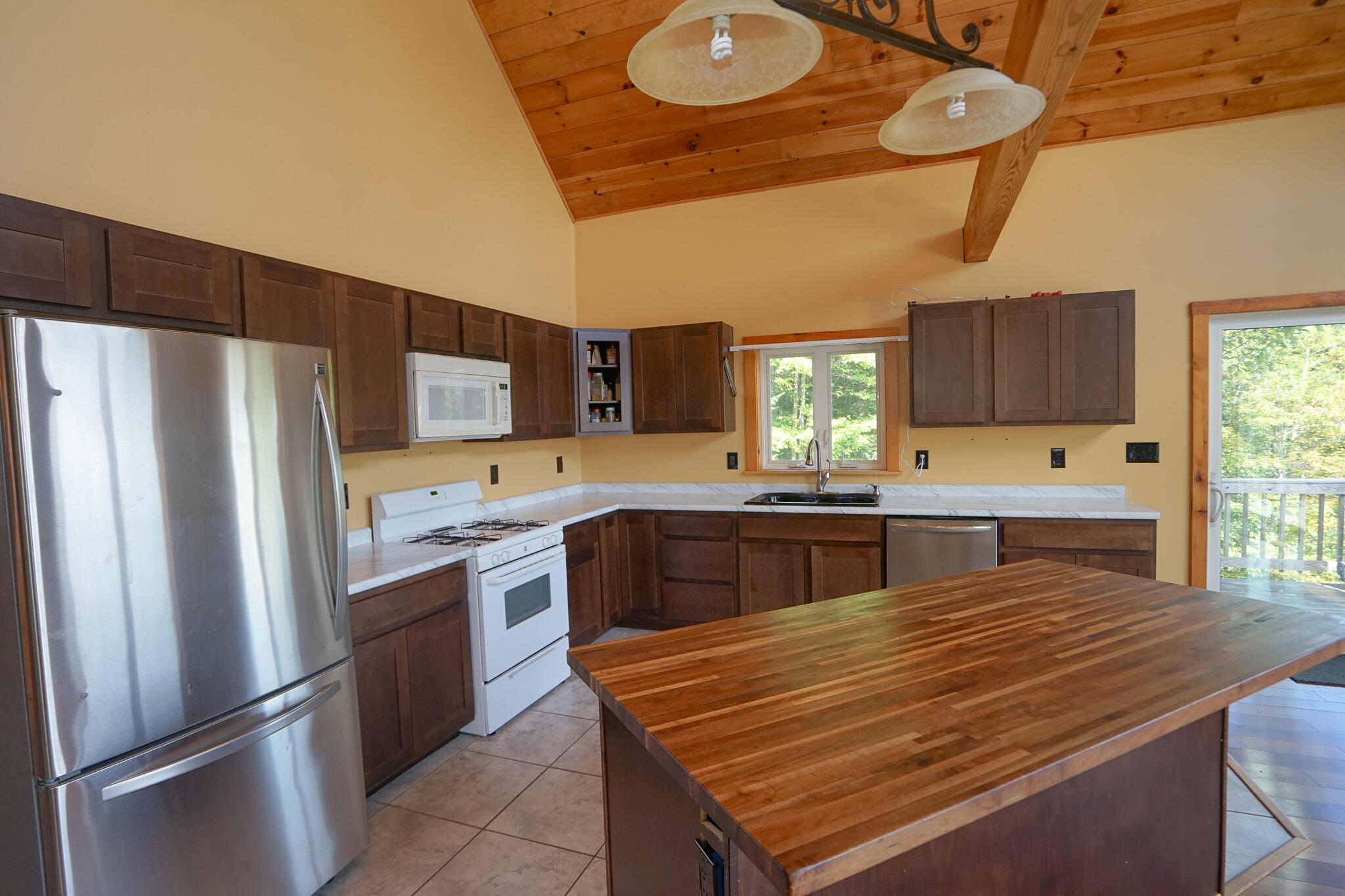 119 Pattee Pond Road Winslow, ME 04901 - Photo 10 of 25 DSC03628