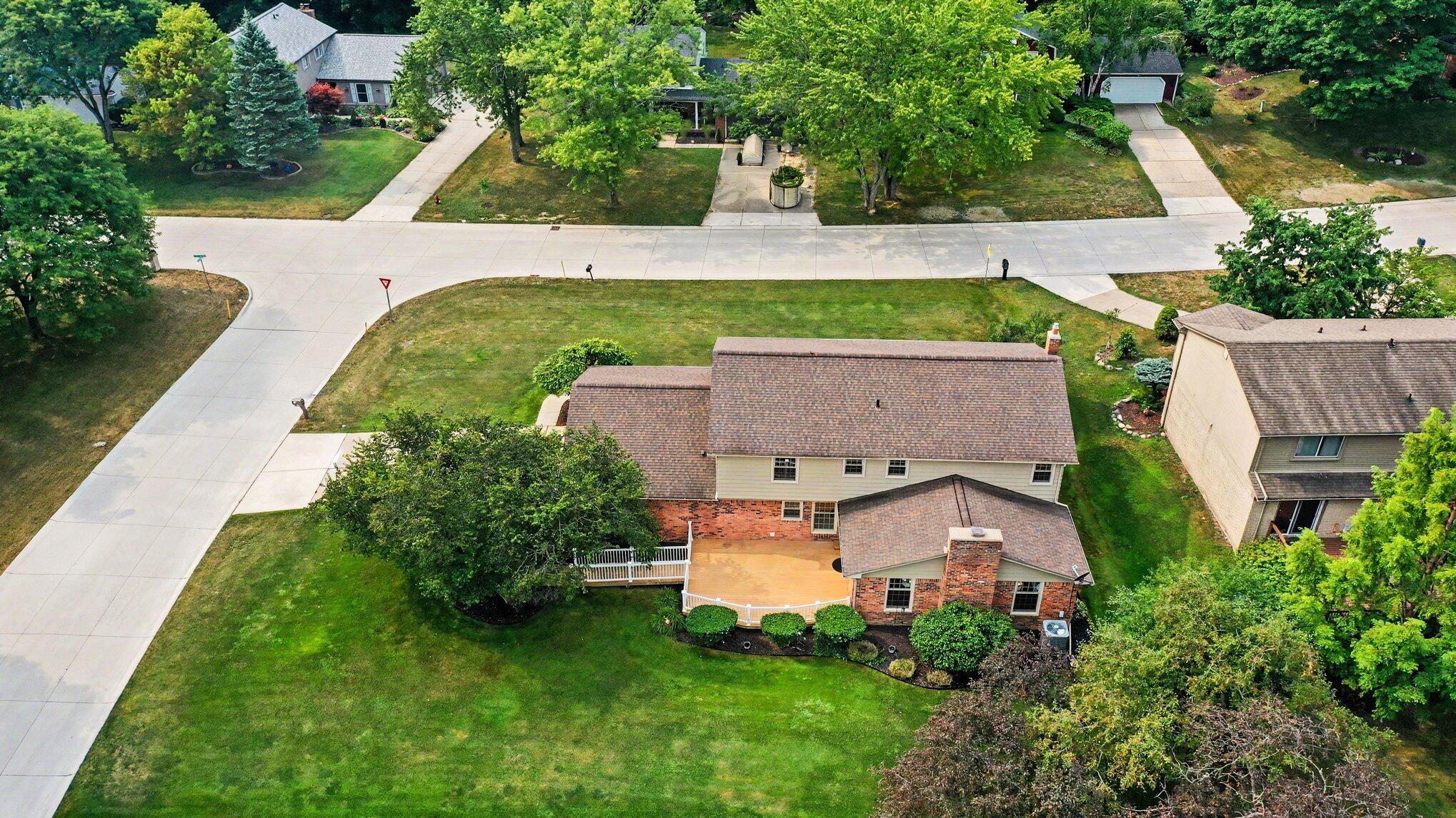 34214 Old Timber Road Farmington, MI 48331 - Photo 35 of 36 037_file_9916