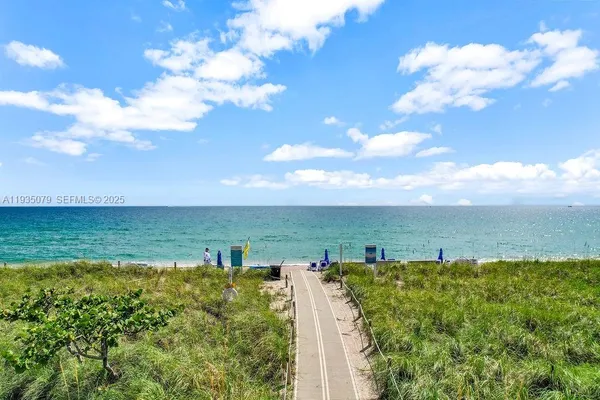 $2,650,000 | 10155 Collins Avenue, Unit 1106, Bal Harbour, FL 33154