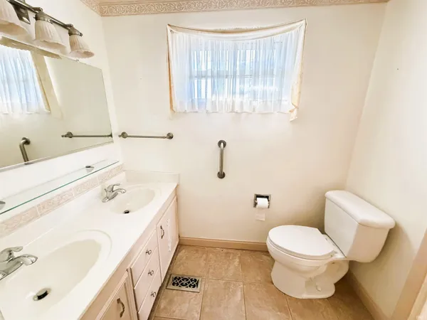 $439,900 | 3522 East Grandview Drive, Bloomington, IN 47408