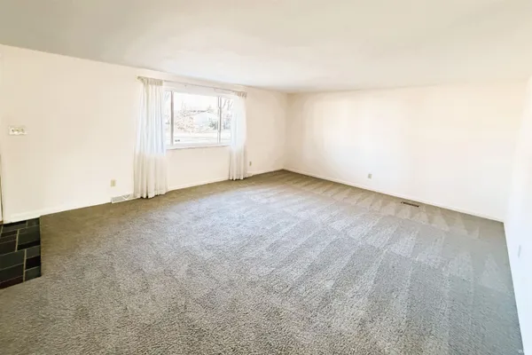 $439,900 | 3522 East Grandview Drive, Bloomington, IN 47408