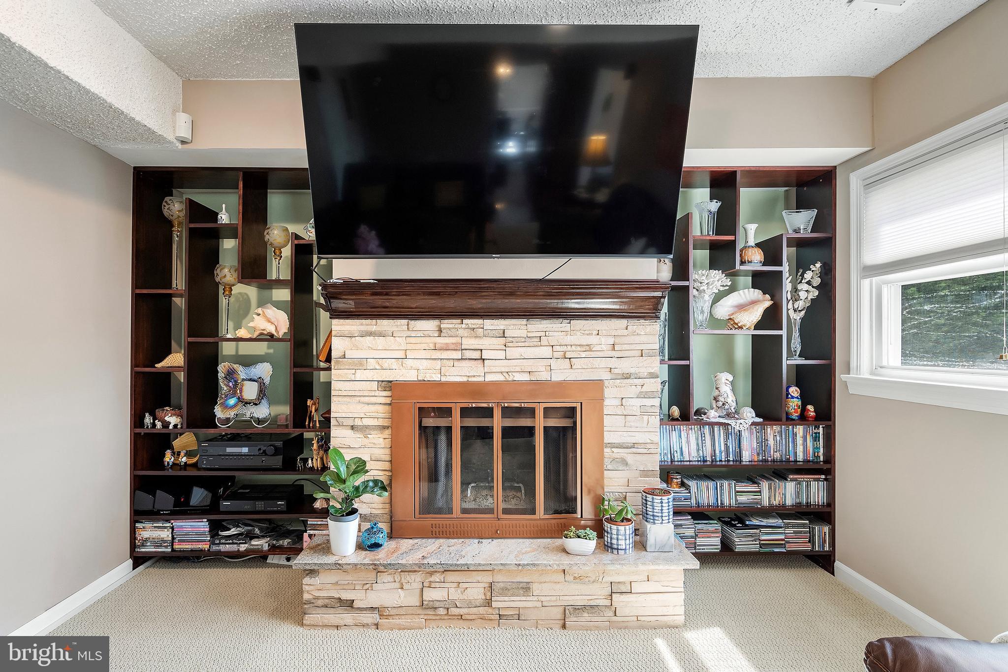 23 Blue Devil Lane Hamilton, NJ 08619 - Photo 12 of 52 Built Ins/ Wood Burning Fire Place