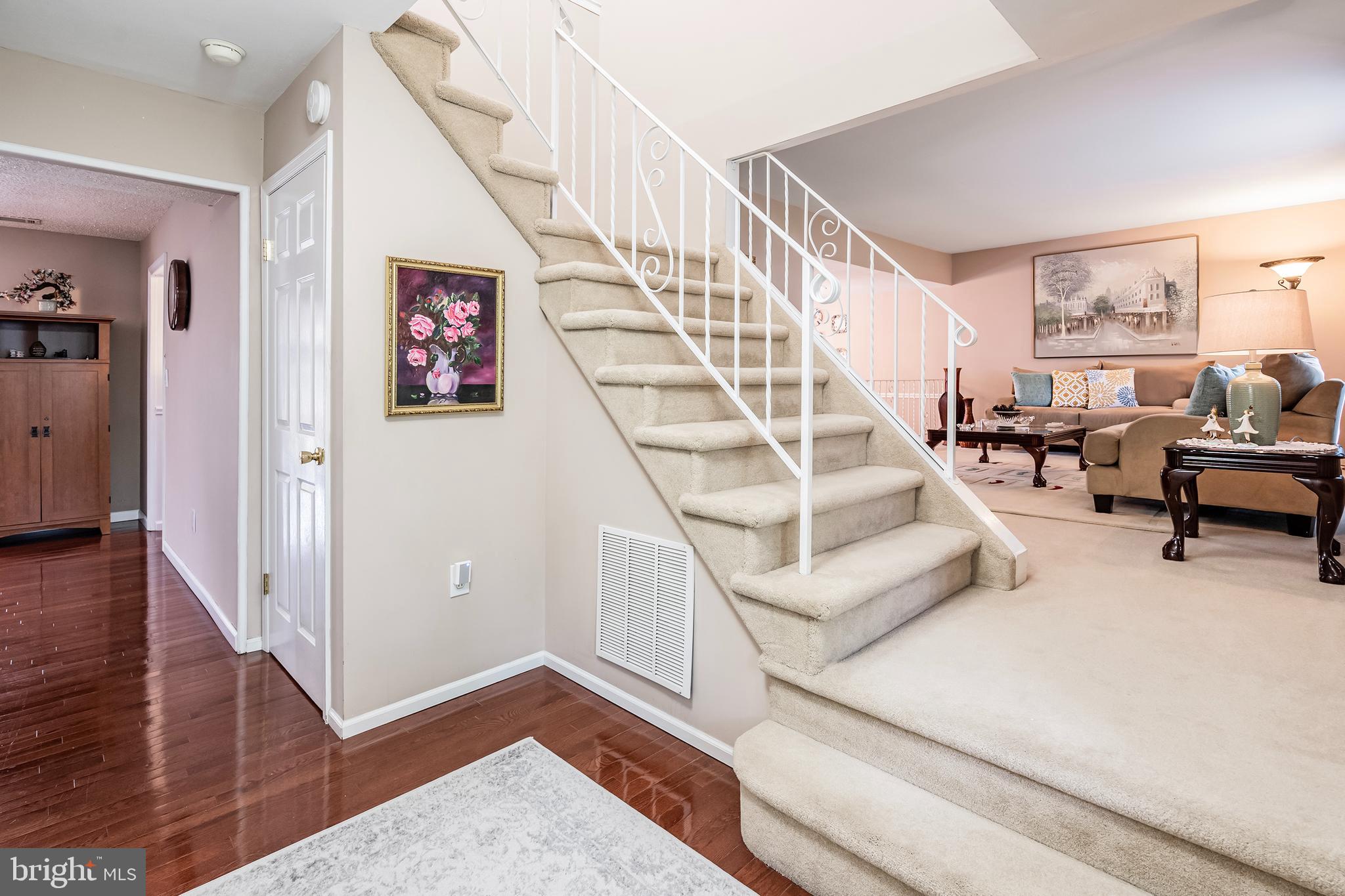 23 Blue Devil Lane Hamilton, NJ 08619 - Photo 19 of 52 Stairway